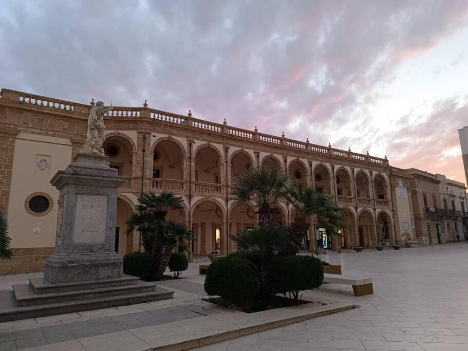Dimora Nel Cuore Della Kasbah Mazara del Vallo Buitenkant foto